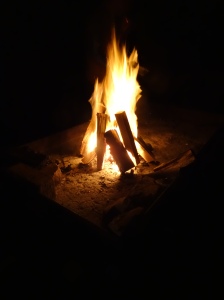 Und den Abend am Lagerfeuer ausklingen lassen.